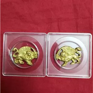 یک جفت شیر و خورشید برنز و قرینه تمیز 