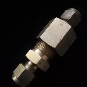 پارکر کانکتور دو سر مهره و بوش