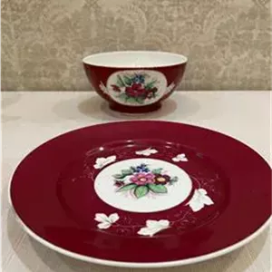 کاسه و بشقاب گردنر لاکی