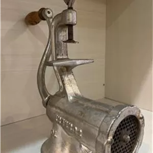 چرخ گوشت دستی قدیمی نمره ده ساخت چک