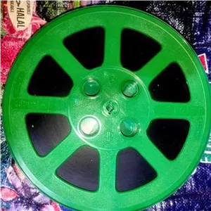 فیلم مستند 16 آپارات به همراه حلقه و کاور 800 فوت