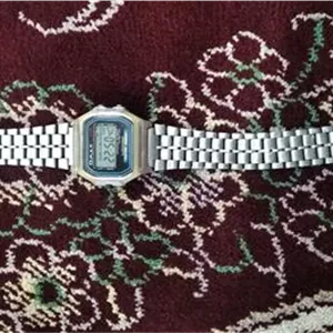 ساعت دیجیتال اوماکس