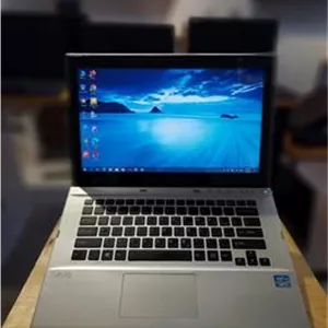 لپ تاپ Sony vaio تاچ Corei3 4256 روزمره دانشجویی