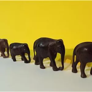 مجسمه چوبی قدیمی فیل ساخت هند