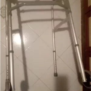 واکر زایکلاس چرخدار