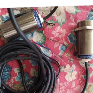 سنسور القایی تله مکانیک سه سیمه xs630b1paL2