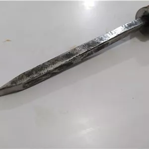 مغار قدیمی 4 میلیمتر نیزه ای فوقالعاده زیبا