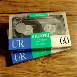 نوار کاست خام مکسل Maxell UR