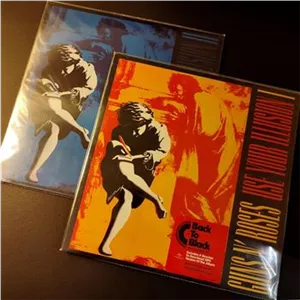 صفحه گرام 33 دور دبل دو آلبوم از Guns N Roses