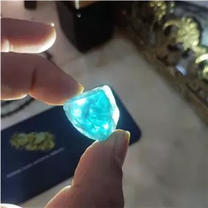سنگ جواهری آکوامارین