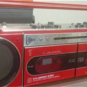 رادیوظبط ناسیونال انتیک