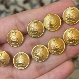 9 دکمه شیر و خورشید