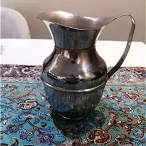 تنگ یا پارچ کوچک دکوری