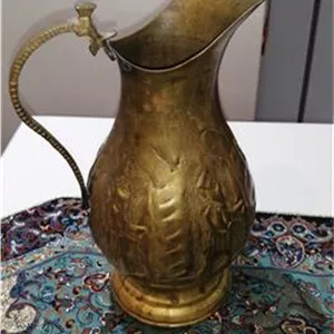 پارچ برنجی قلم دار