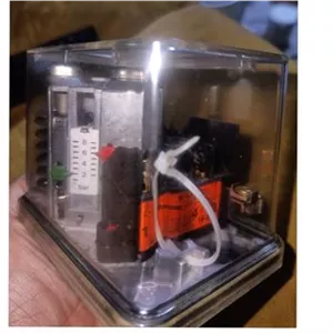 پرشر سوئیچ مدل FF4-8 رنج 0.5 تا 8 بار آلمانی
