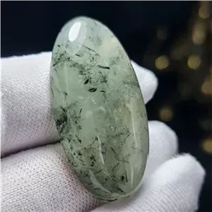 نگین درشت کلکسیونی سنگ پرهنیت مودار معدنی کد38707