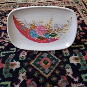 دیس خوش نقش قدیمی و آنتیک دیوارکوب