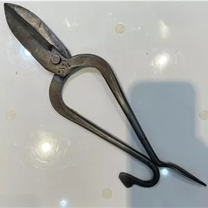 قیچی فولادی قدیمی