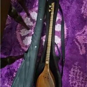 سه تار دو مهر