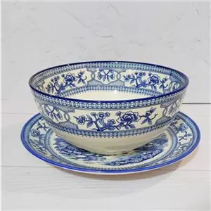 کاسه و بشقاب ژاپنی