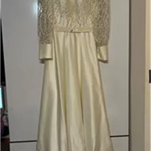لباس عقد عروس