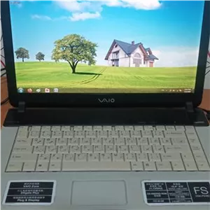 لپ تاپ سونی اصل VAIO ( هارد سریع SSD )