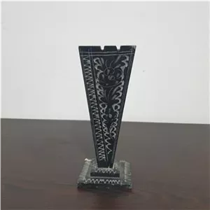 گلدان سنگی قدیمی آنتیک قلم زنی