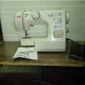 چرخ خیاطی AEG