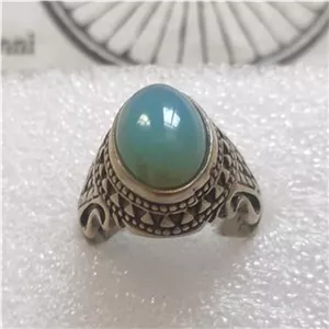 انگشتر عقیق ابی کم نظیر وزیبا