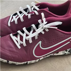 کتونی فوتبال nike
