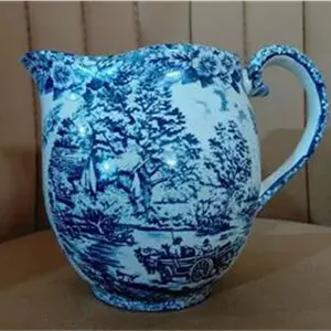 پارچ چینی خارجی بسیار ظریف و کلکسیونی