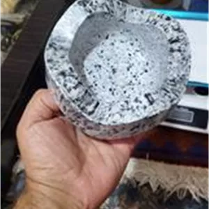زیر سیگاری قدیمی