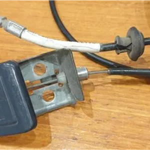 سیم کاپوت تویوتا کرونا (2.2 متری) با قلابژاپنی