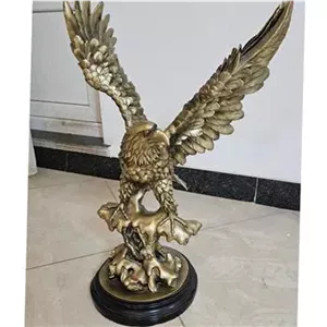 مجسمه پلی آمید عقاب