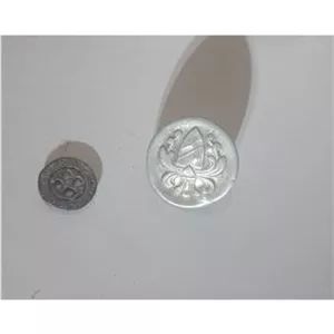 پک جفت دکمه کهنه مطابق عکس
