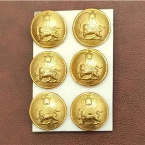 دکمه برنجی شیر و خورشید