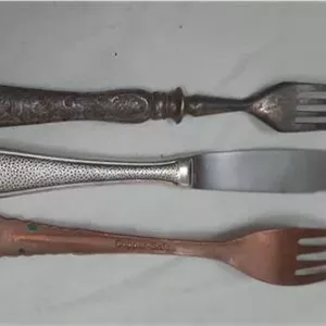 چنگال فولادی قدیمی