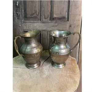 پارچ قدیمی خاص یک جفت