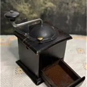آسیاب قهوه قدیمی 