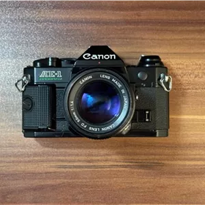 دوربین عکاسی آنالوگ حرفه ای Canon AE-1 Program