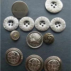 پک دکمه فلزی