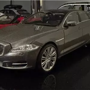 ماکت jaguar xj 2010 کمیاب welly