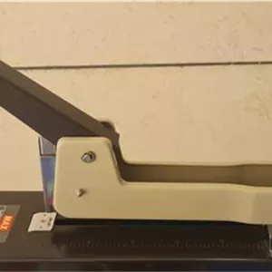 منگنه صحافی وسط زن مکس MAX HD-12L17