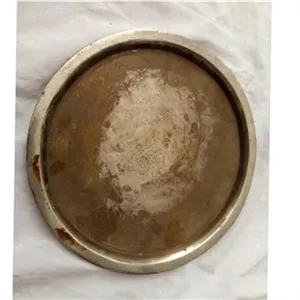 یک عدد مجمعی برنجی به وزن 321 گرم