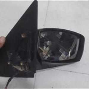 اینه بغل دنا