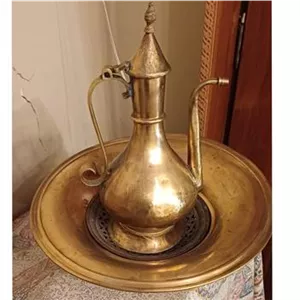 آفتابه لگن بزرگ برنجی قاجاری، زیبا و نمادار