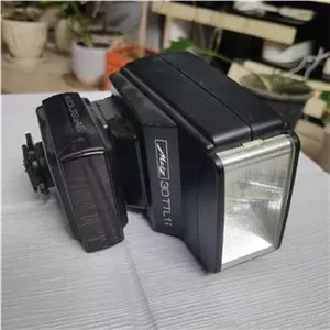 فلاش آلمانی Metz 30TTLi