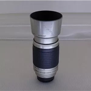 لنز نیکون 70-300