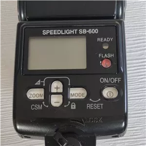 فلاش نیکون SB-600