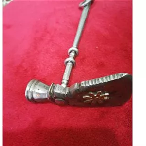 قندشکن قدیمی فولادی 